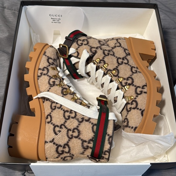 Authentic Gucci women wood boot size 7(37 us) - Picture 8 of 8